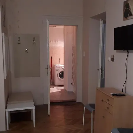 Garibaldi Apartman Budapest Exterior photo